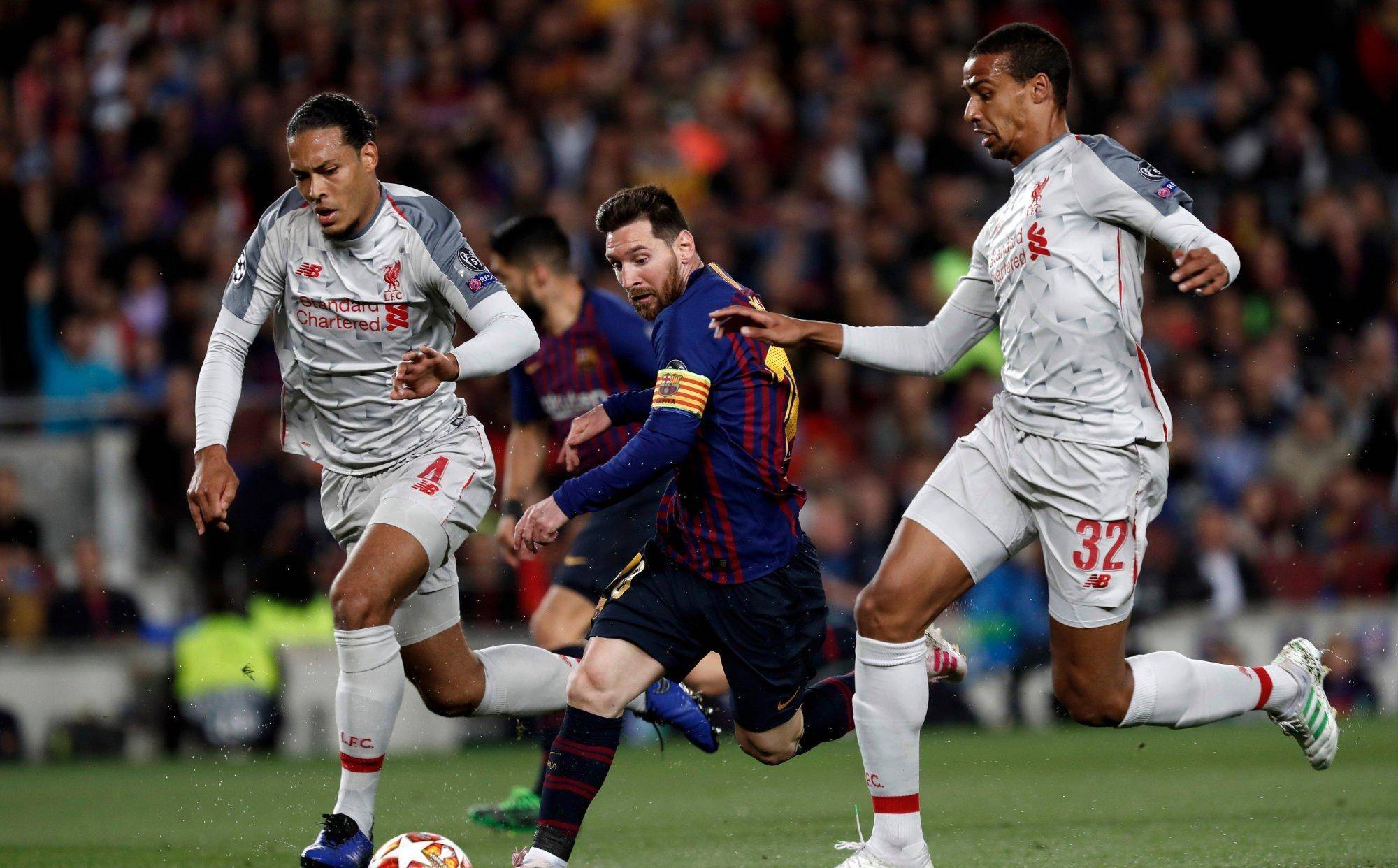 足球运动中的激情与激烈角逐