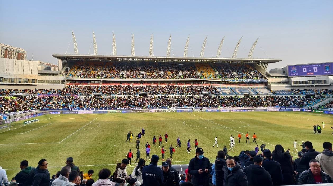 关于北京国安主场不敌天津泰达，遭遇连败状态的信息