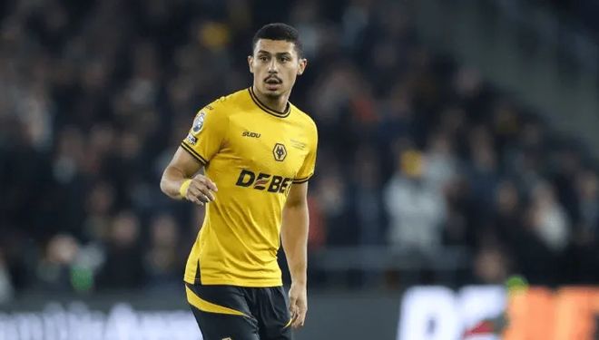  穆古鲁扎遭遇二十连败，尤文图斯教练面临压力！